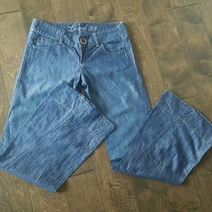 Level 99 Low Rise Wide Leg Med Wash Denim Jean 26